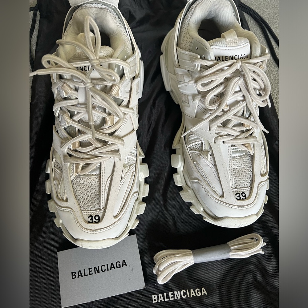 Balenciaga Track withe size 9